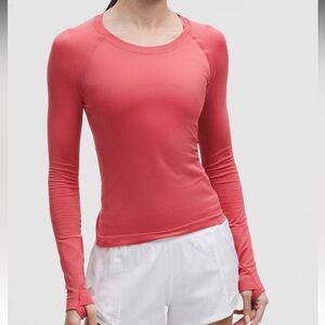 NWT Lululemon Swiftly Tech Long-Sleeve Shirt 2.0 Waist Length in Desert Red